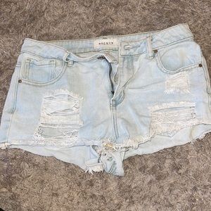 Distressed Jean short